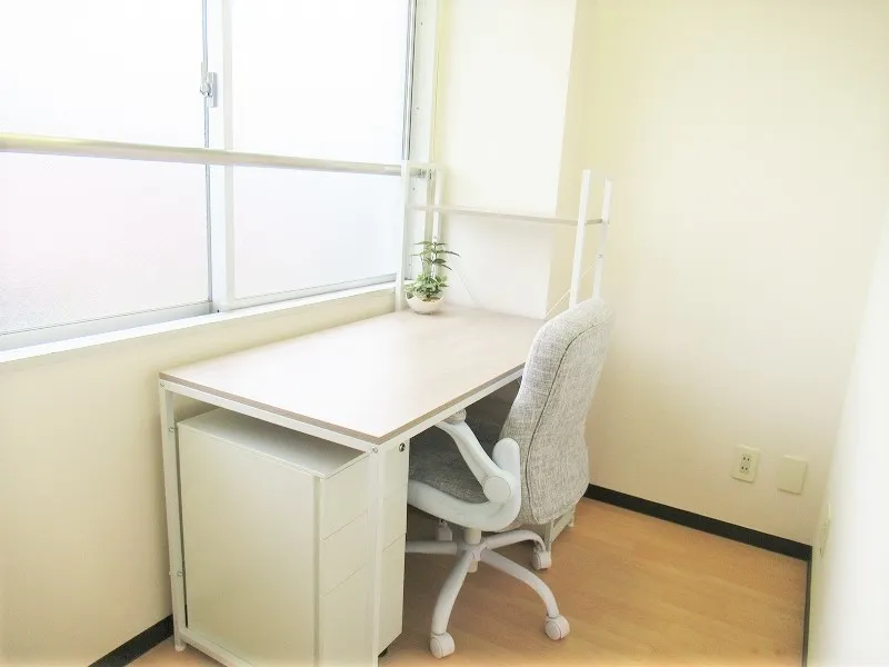 プライベートブース｜オフィス・アテンダント紹介｜アルヴェアーレVIP さいたま市レンタルオフィス・シェアオフィス（与野・大宮・さいたま新都心・浦和）